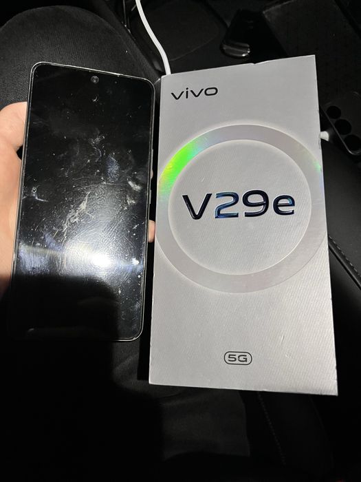 Сматрфон Vivo V29e
