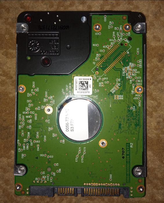 Продам жесткий диск HDD 1TB