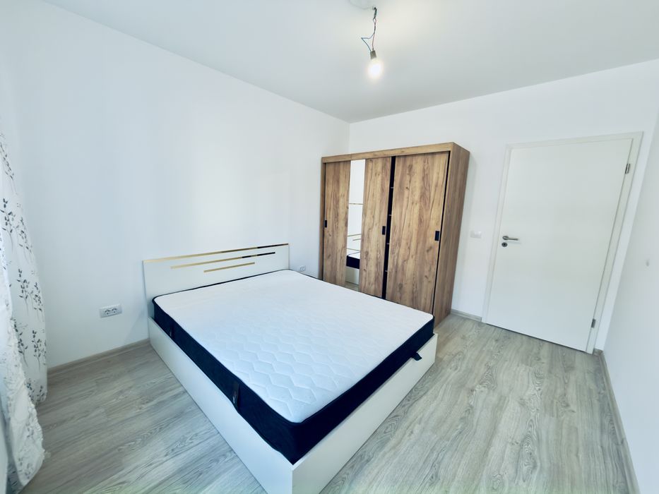 Apartament cu 2 camere tip studio in zona Tractorul Coresi la parter