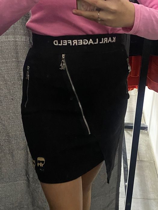 Черна пола Karl Lagerfeld