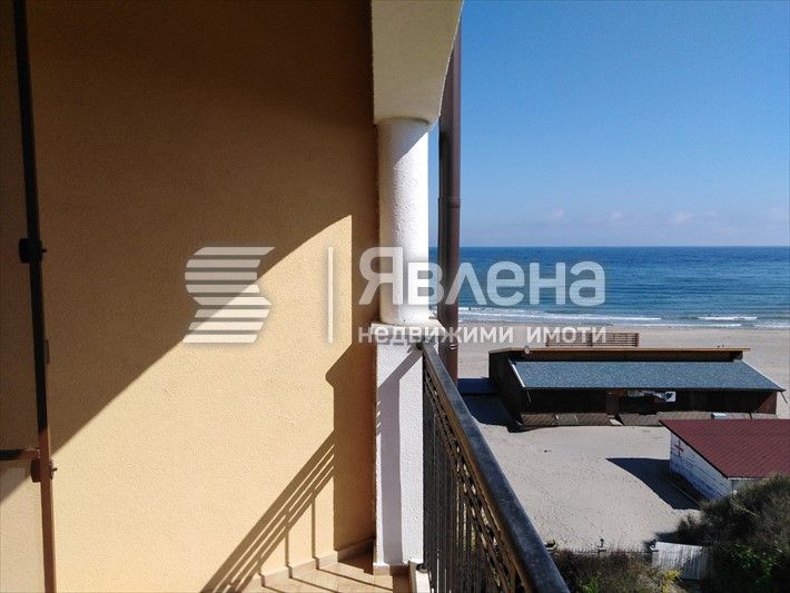 Продава се Двустаен апартамент в Царево - 74 кв.м за 1190 €/кв.м - Снимка #6