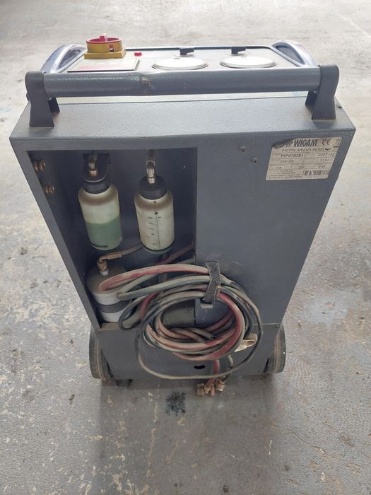 Statie incarcare freon