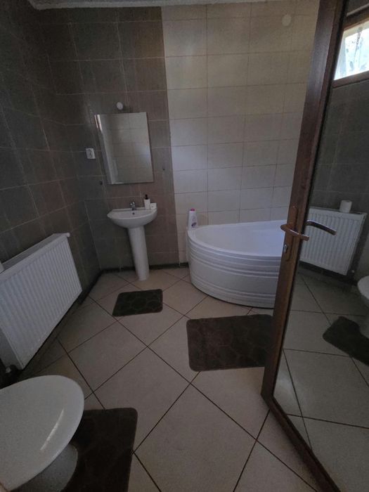 Inchiriez casa in Filipestii de Padure