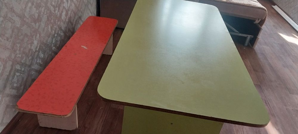 Стол және столик