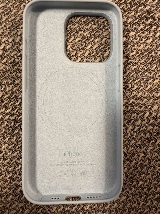 Husa originala Apple iPhone 15 Pro Silicon Case Light Blue – MagSafe