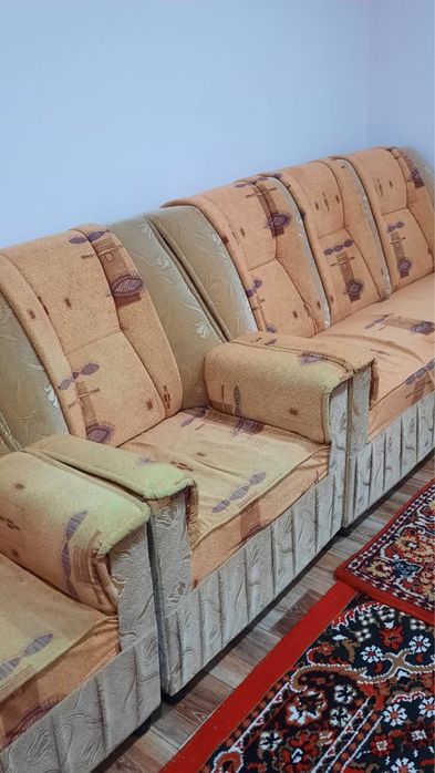 Диван кресло Сотилади