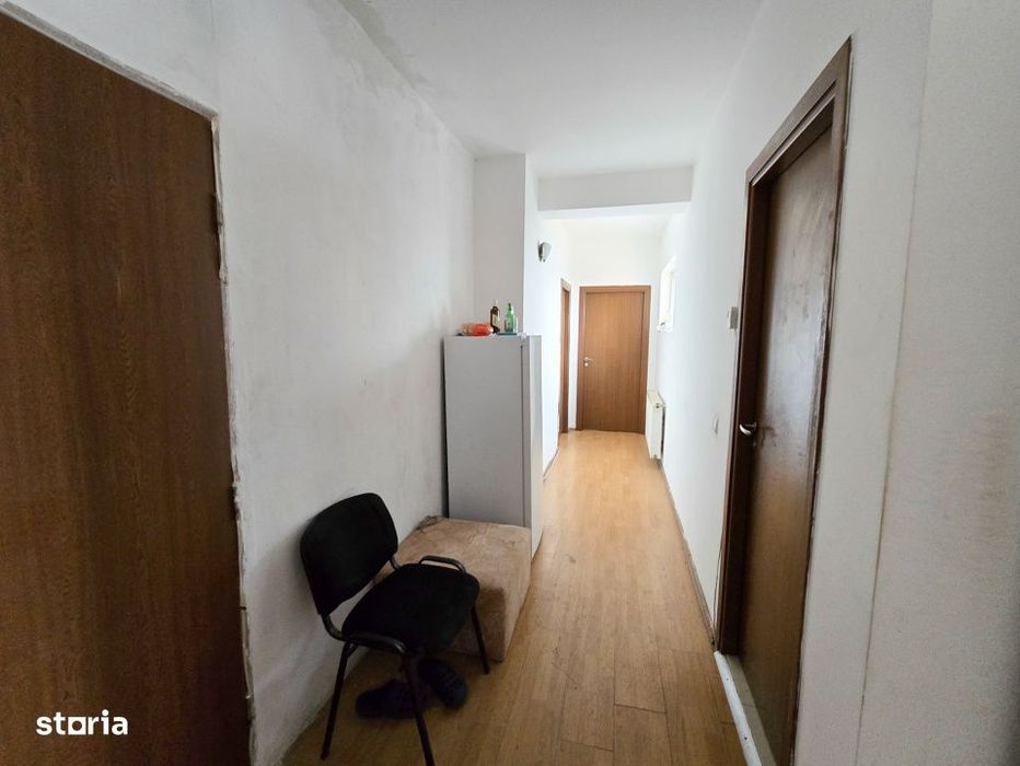 Apartament 3 camere | 70mp | Etaj 2/3 | Parcare | Zona Pod Ira Marasti