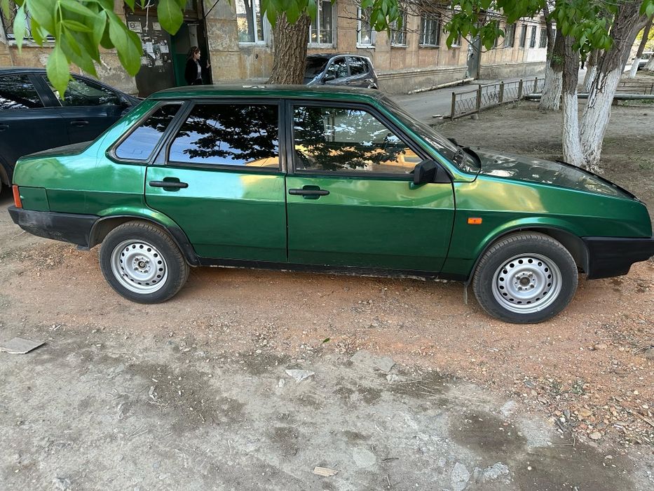 Продам Машина ваз 21099