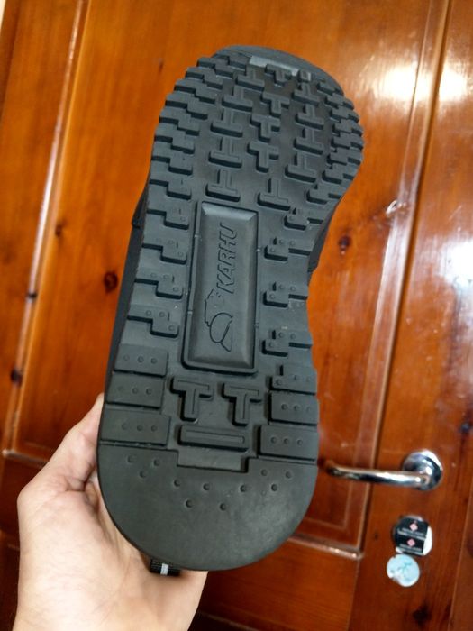 Karhu Walker 42нм. 26,5см.