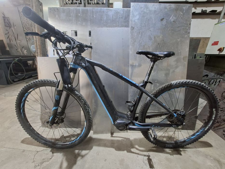 Bicicleta electrica Focus , motor shimano roti 29