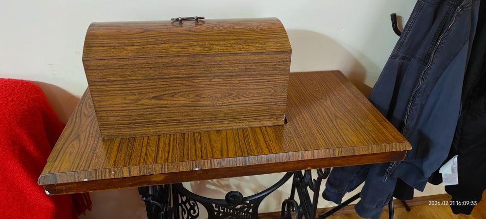 Mașină de cusut Singer