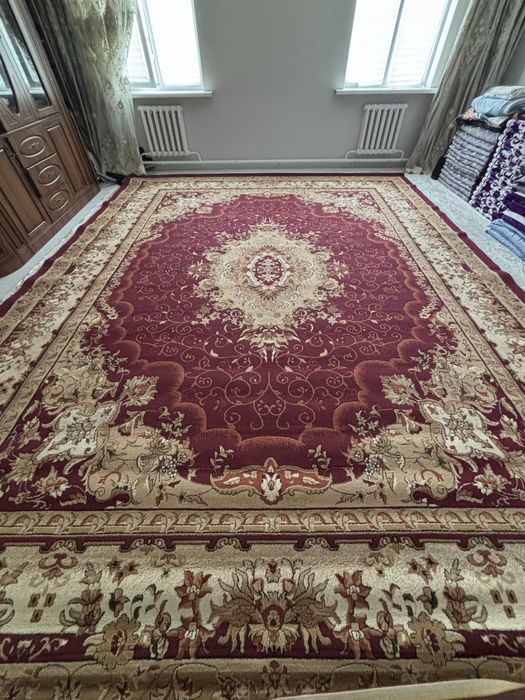 Продаётся качественный ковёр