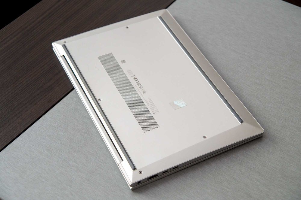 HP EliteBook 845 G8 AMD Ryzen 7 5850U / 16GB / 512GB / FHD IPS Touch