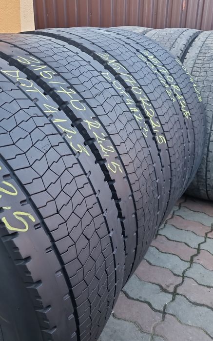 4 Anvelope Camion Tractiune Bridgestone 315/70 R22.5 Impecabile.