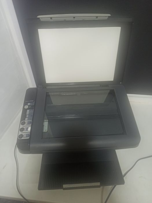 Продам принтер сканер ксерокс EPSON