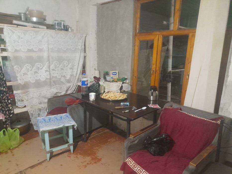 Юнусабодский район. Оринтир ботанический сад. 2 комнатный участок