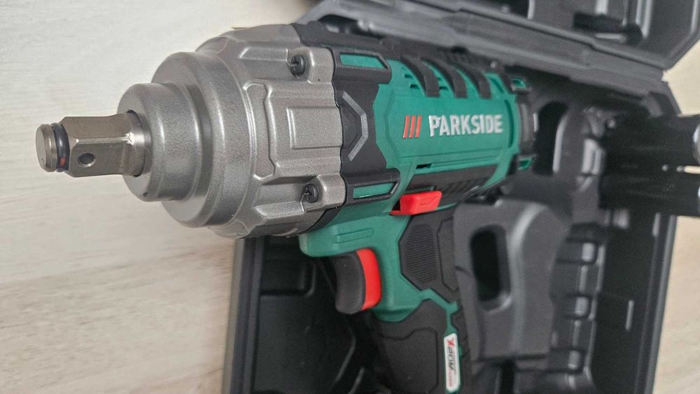 НОВ Ударен акумулаторен Гайковерт PARKSIDE 20-Li 400NT без батерия