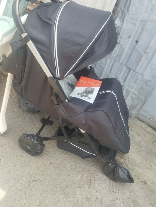 Продам детскую коляску