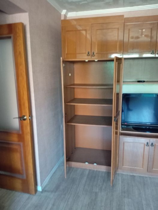 Срочно продам стенку