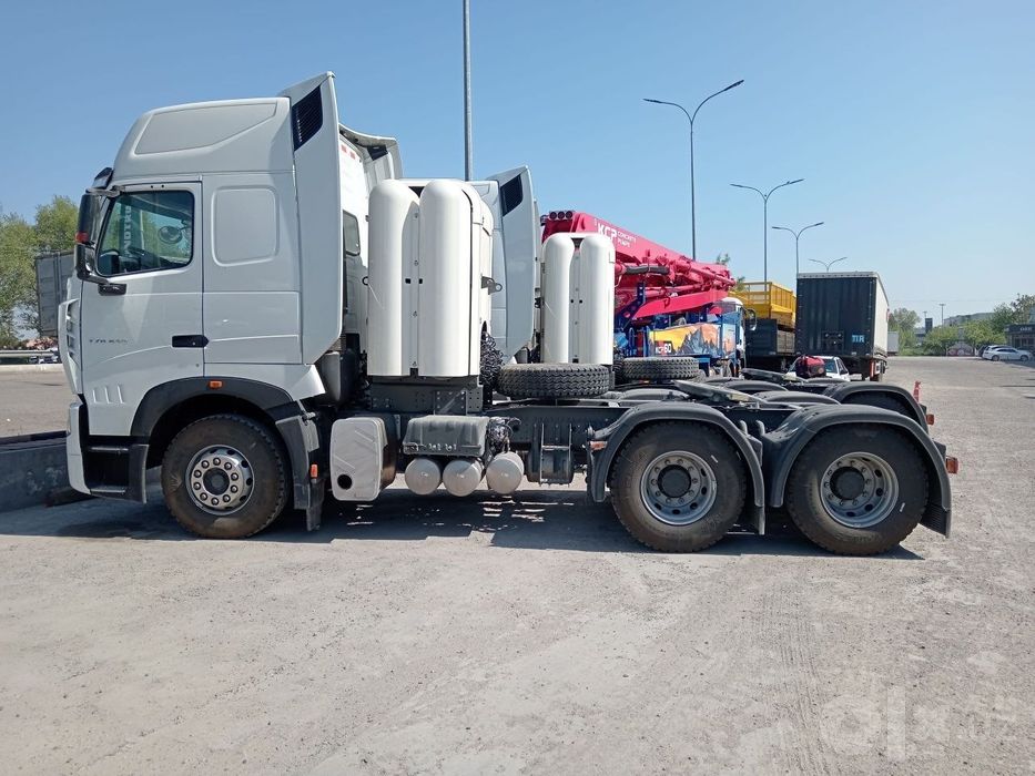 В наличии!!! Седельный тягач HOWO T7Н CNG (2026) цена договорная