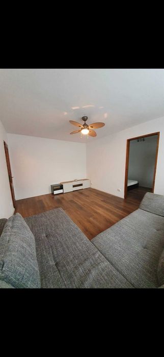 apartament de inchiriat