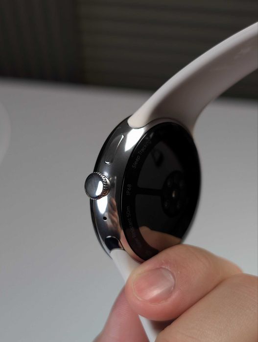 Google Pixel Watch 4 ( 45mm | LTE )