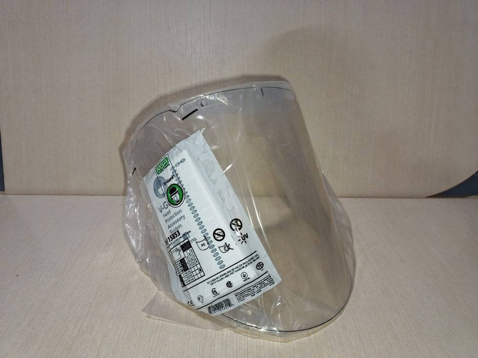 Продаются щитки/крепления для касок

Metal Foldback Faceshield
Polycar