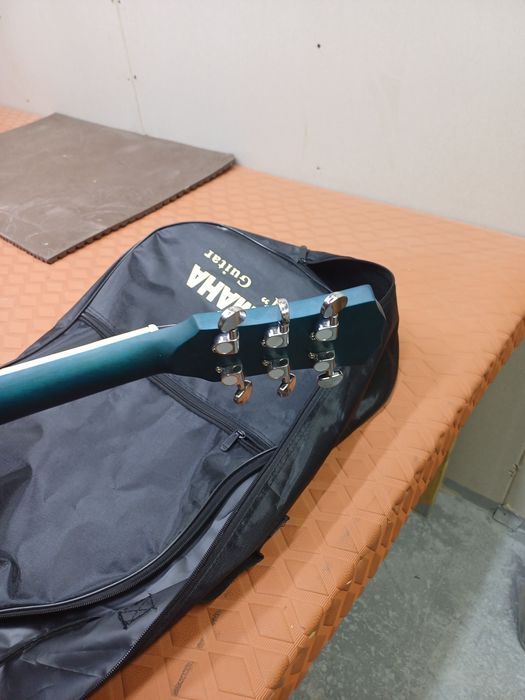 Гитара чорни синий цвет