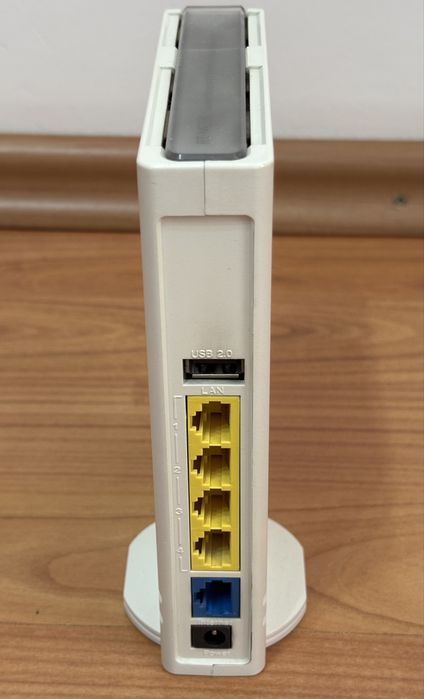 Vand Router Asus model RTN13U
