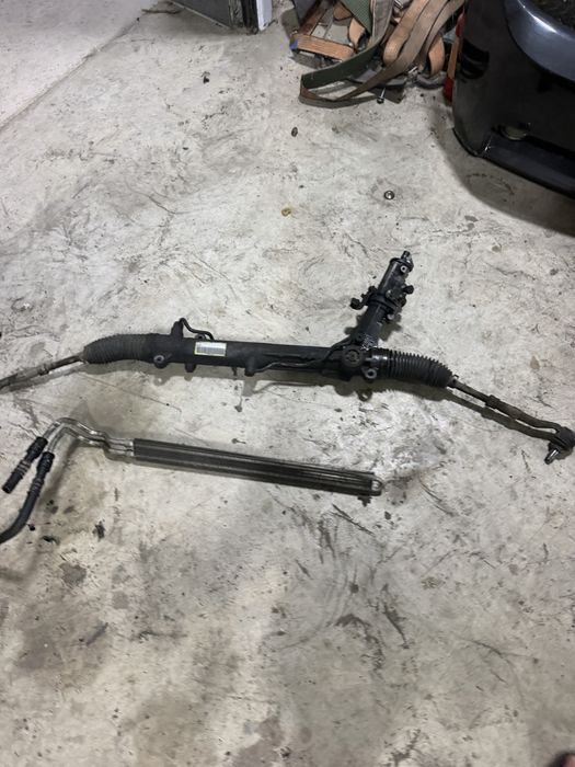 Хидравлична кормилна рейка (6775422) + охладител за хидравлично масло за BMW E60 / E61