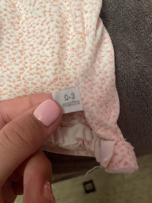 Продавам бебешка рокличка