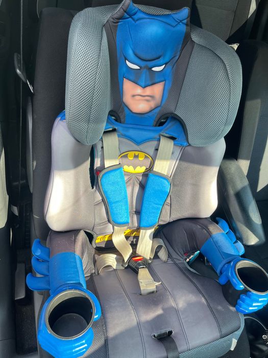 Детско столче за кола Батман 1,2,3 High Backed Booster Car Seat - KidsEmbrace