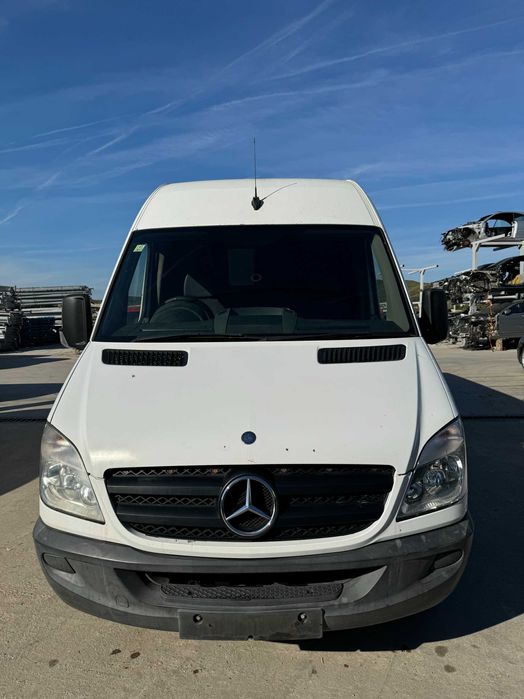 Dezmembrez Mercedes Sprinter w906 311 CDI om646 euro 4 Lung