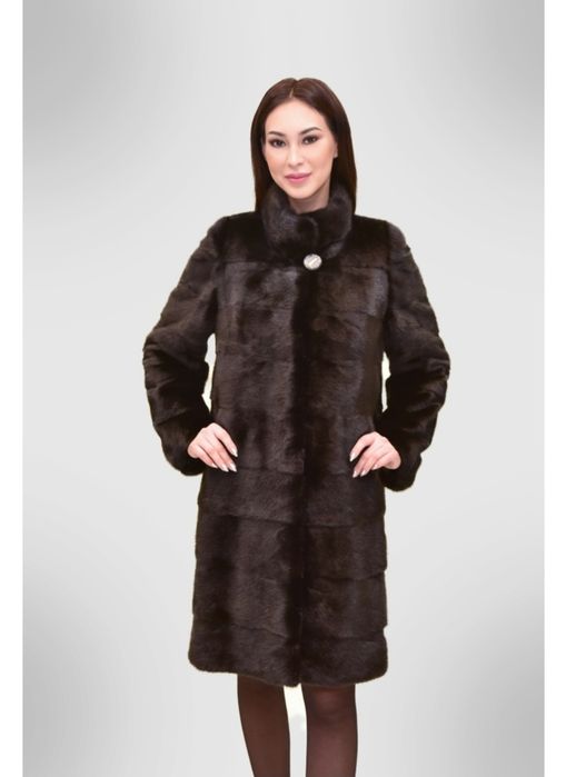 Продам шубу в отличном состоянии.