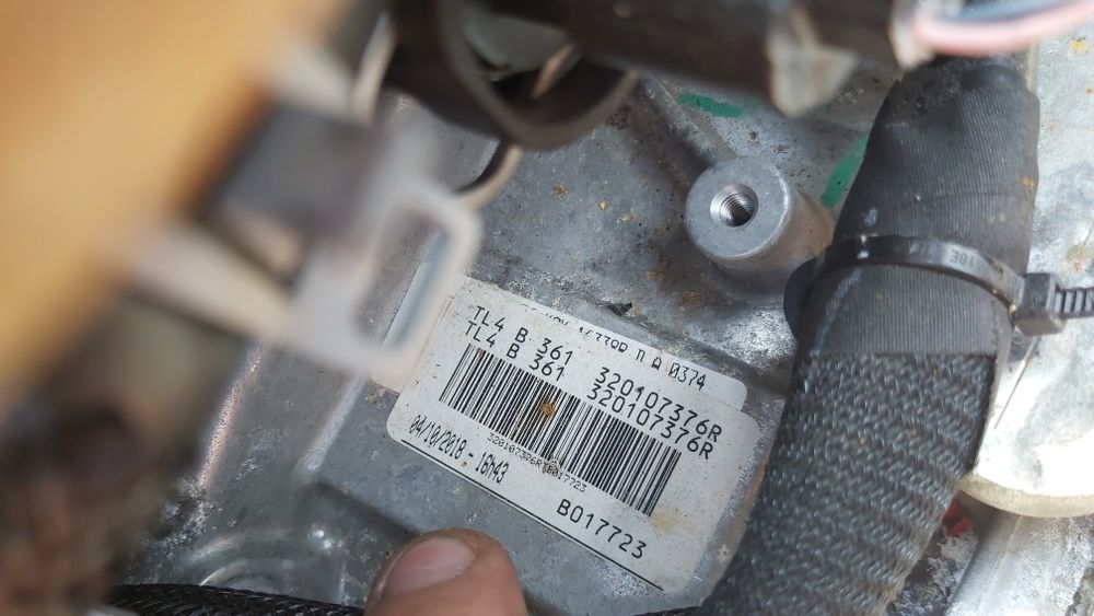 Cutie viteze Duster 2019 1,5 dci Ad blue 2x4