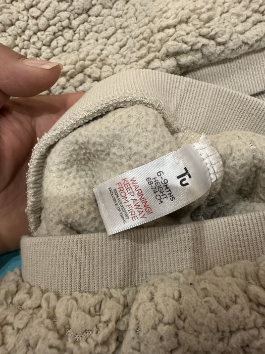 Космонавт и зимни дрешки