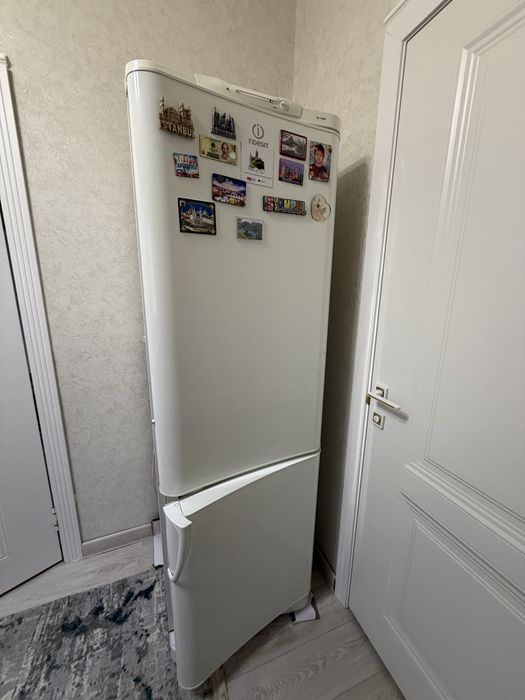 Продается холодильник