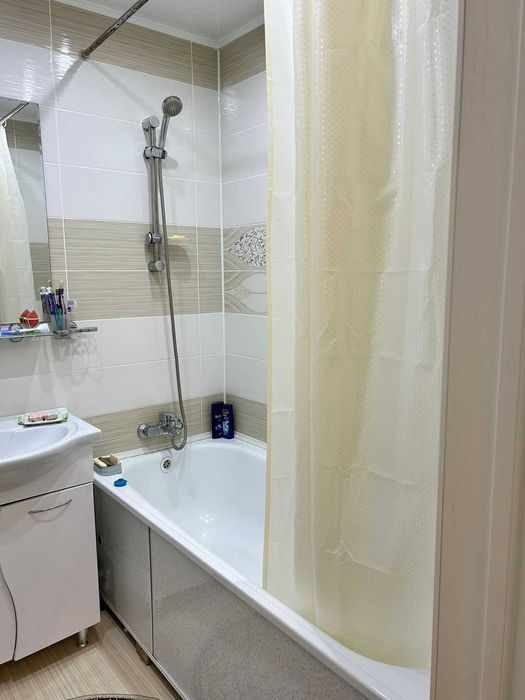 Продам 3 ком квартиру рн Карасай