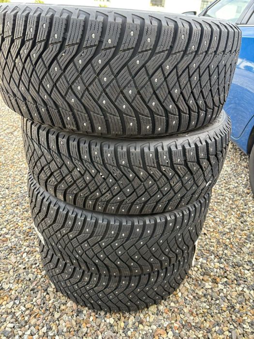 Зимни гуми Goodyear Ultra Grip Arctic 2 SUV 255/50 R19 107T
