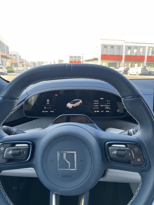 Zeeker 001 yu sport