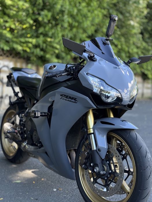 Honda CBR 1000RR Fireblade SC59 ABS – 2010 – 180 CP – Nardo Grey