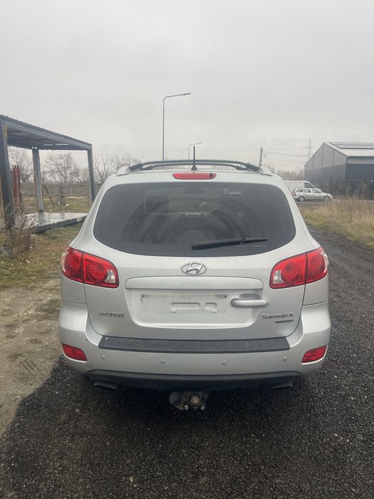 Dezmembrez hyundai santa fe 4x4 2.2 automat d4eb 2009