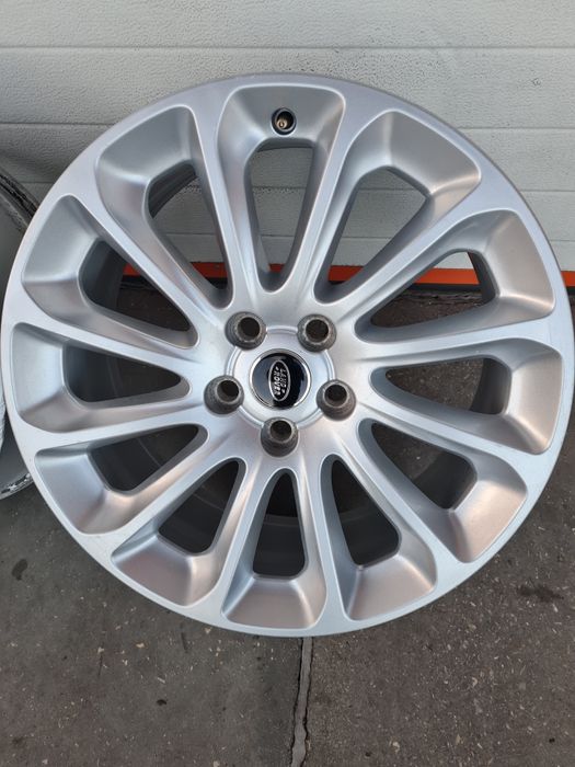 Оригинални джанти за LAND ROVER Range Rover R20 5x120 ET47 8.5J