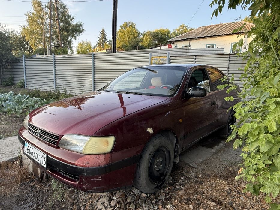 Продам машину Toyota Carina E