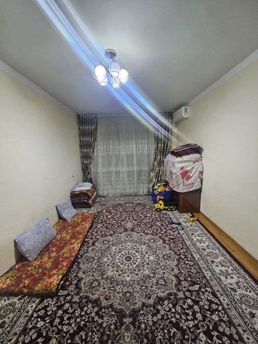 Сергели 8 худуд 2/7/7 срочно сотилади