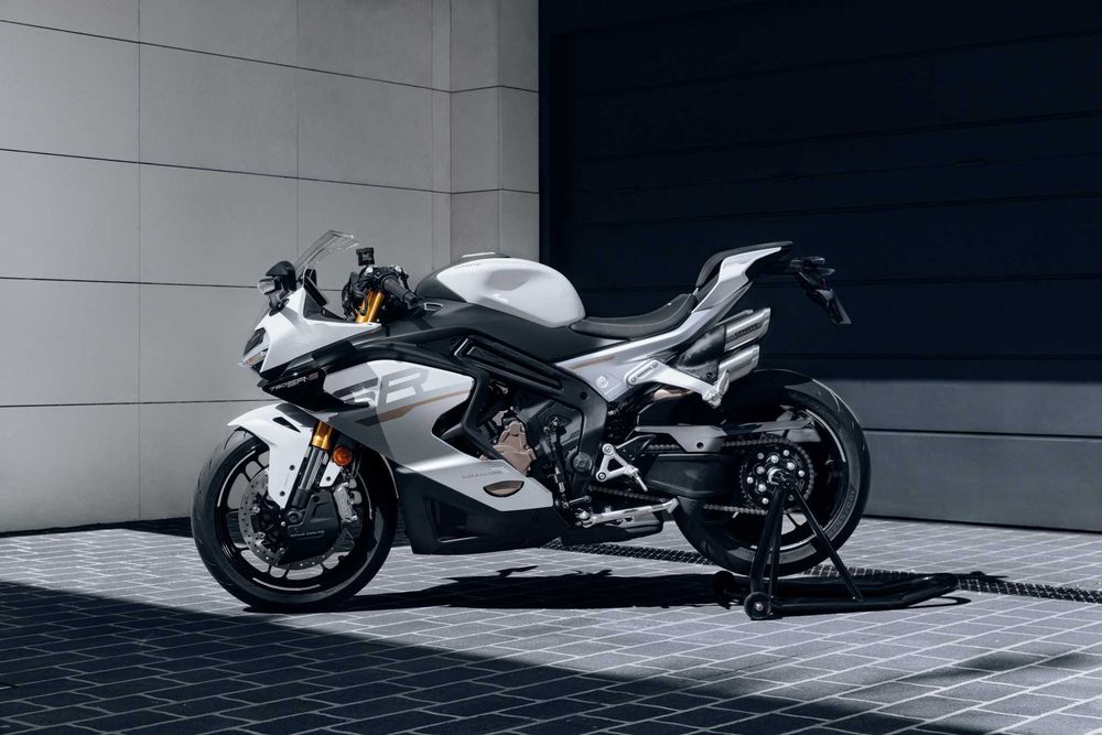 CFMOTO 750 SR (ABS, TBOX-опционально) 2x-гарантия