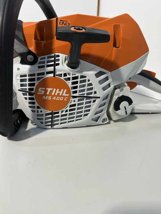 Stihl 400 C drujba taiat lemn