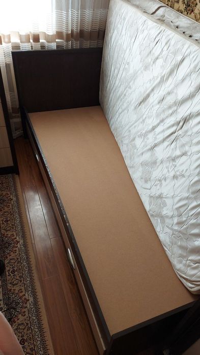 Продам кровать 90×210 односпальная