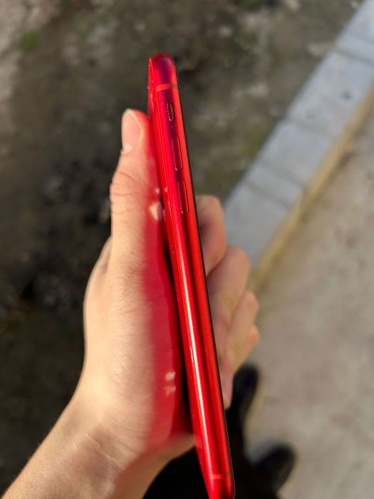 Айфон Xr 128гб 77емкость идеал