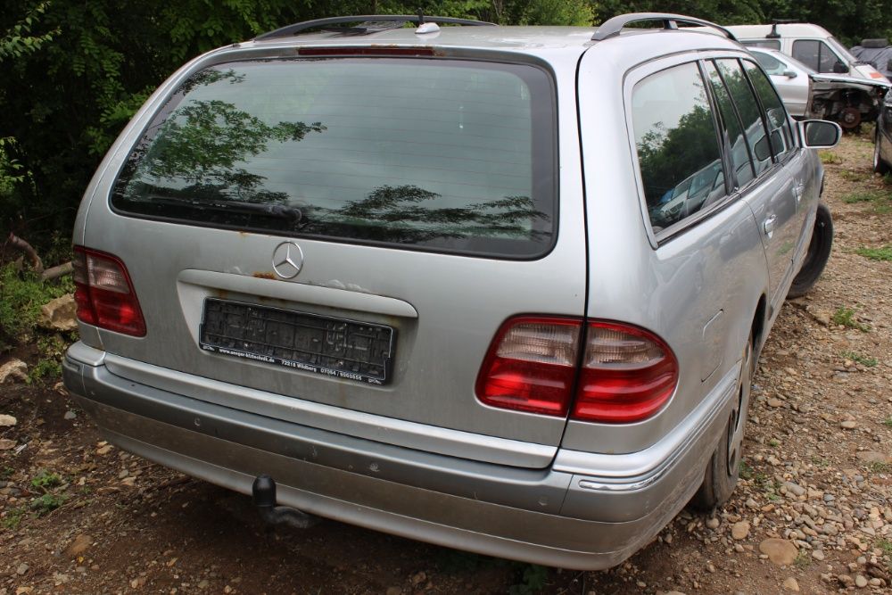 НА ЧАСТИ!!! Mercedes W210 Е220cdi Kомби Фейслифт / Мерцедес В210